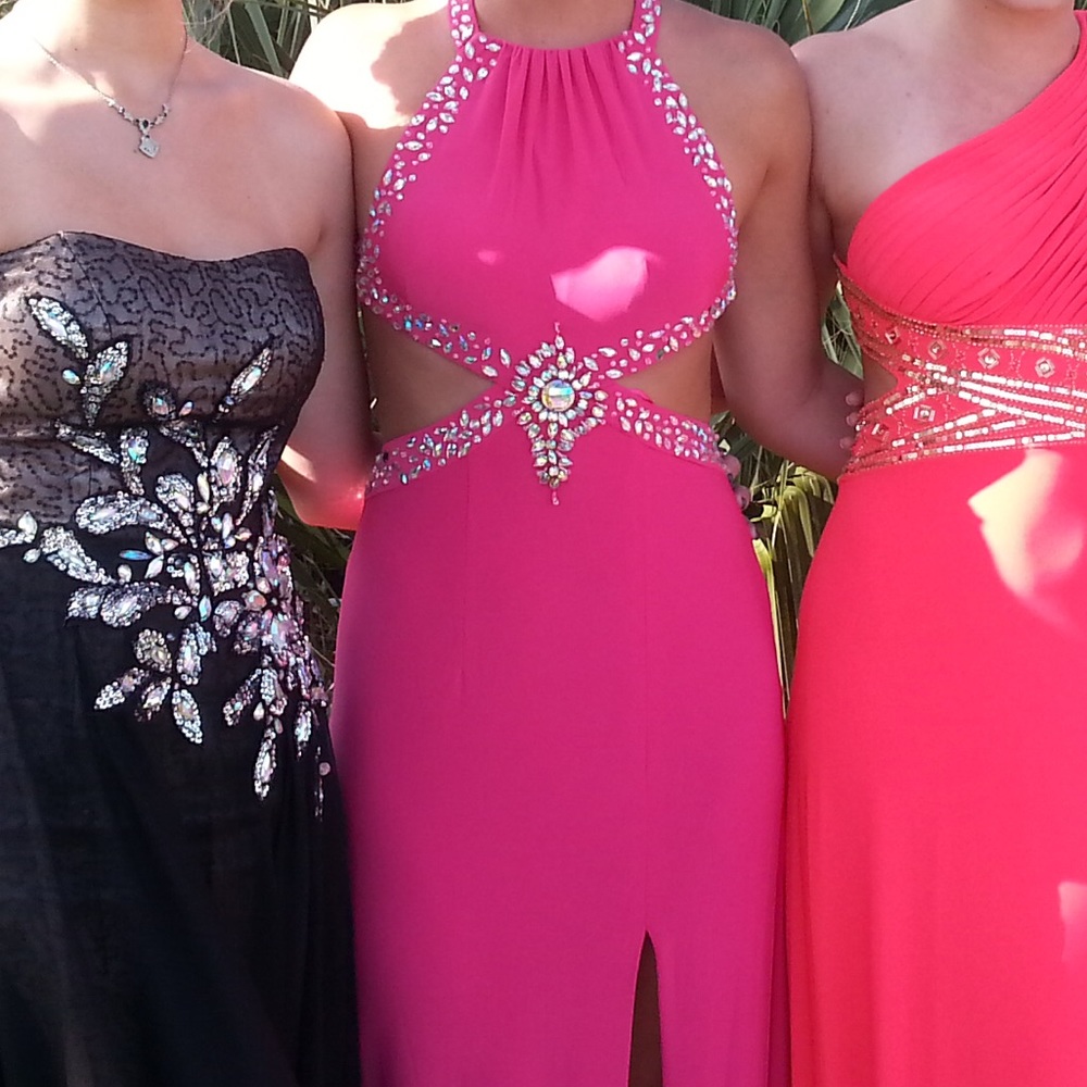 FORMAL DRESS